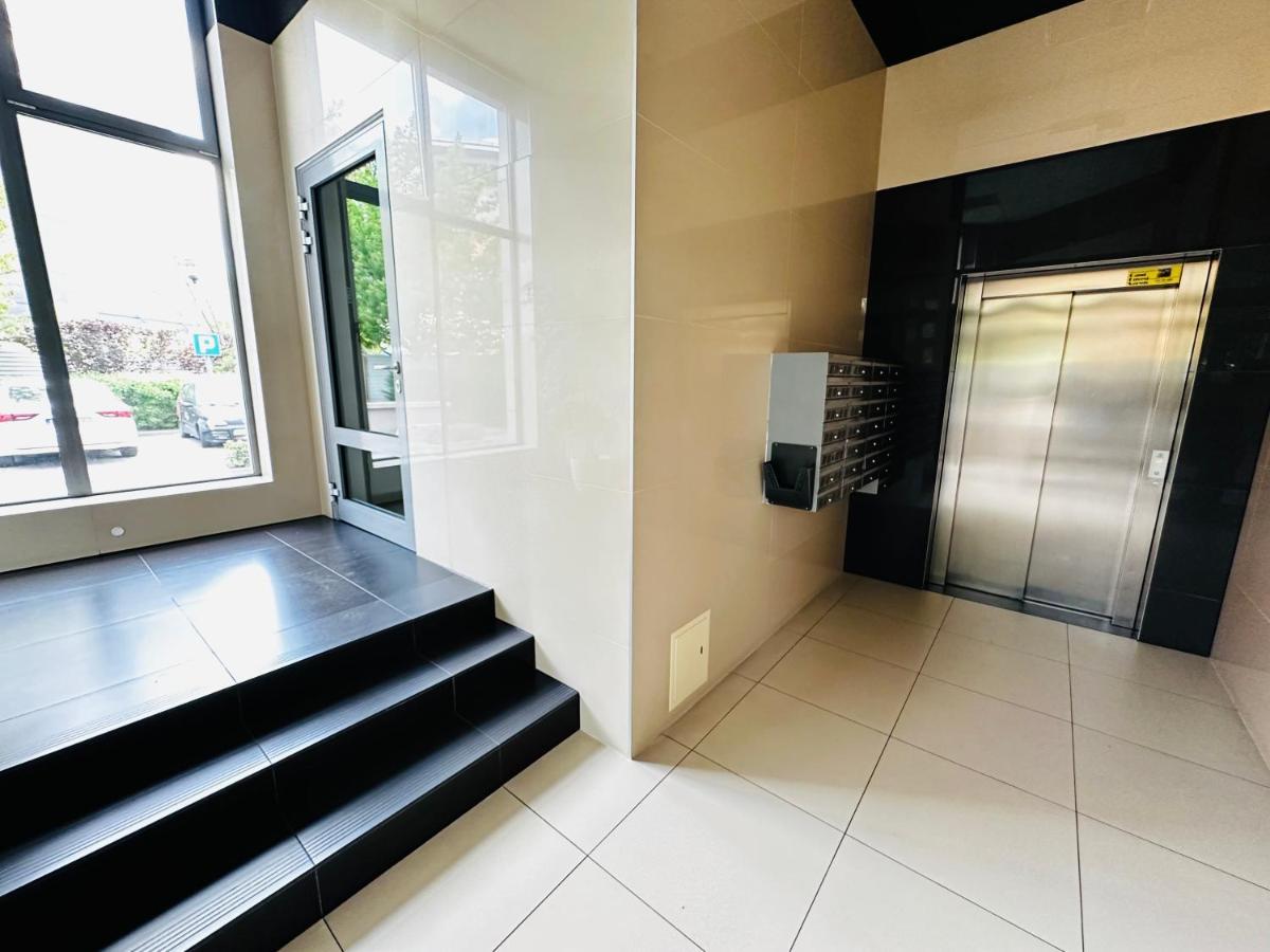 Warsaw Sadyba Premium Apartment By B2 Dış mekan fotoğraf